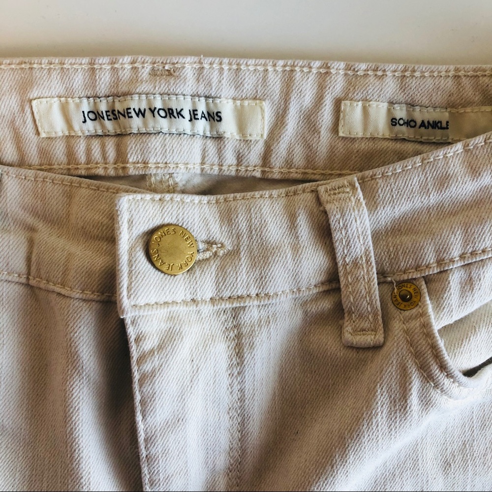 Jones New York Jeans - SOHO Ankle / size 4 petite